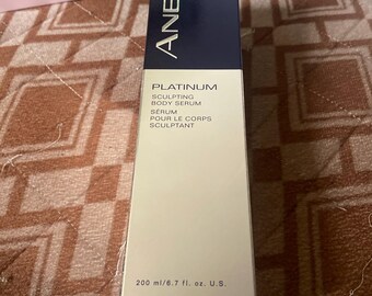 Anew Platinum Sculpting Body Serum