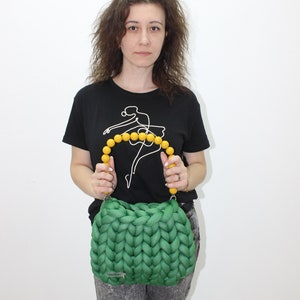 Handmade Chunky Knit Bag: Big Yarn Crochet Bag