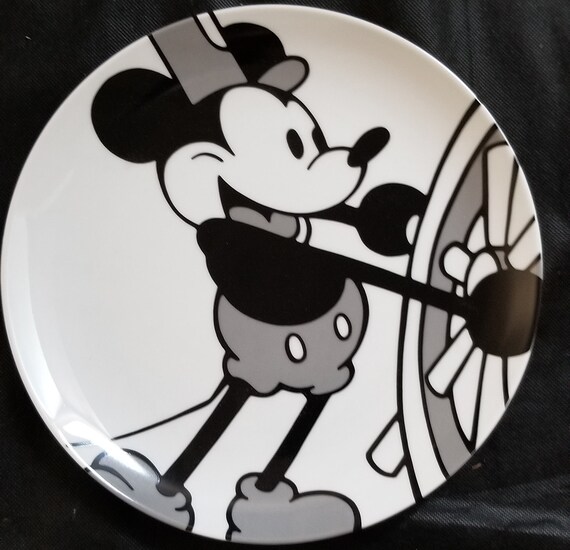 Collection of Vintage Disney Limited Edition Collectors Plates - Etsy