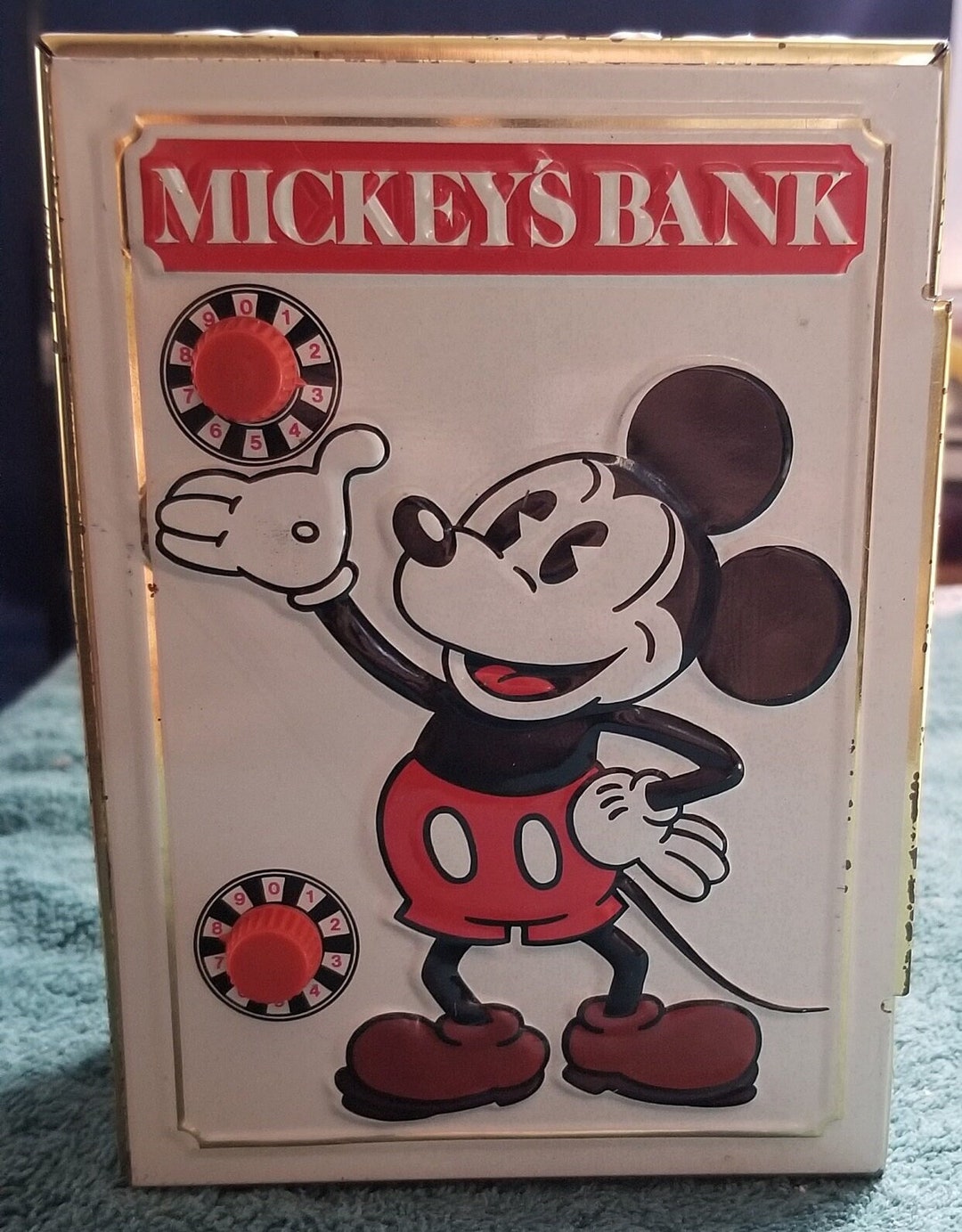 Lot of Vintage Disney Candy Tins/coin Bank - Etsy
