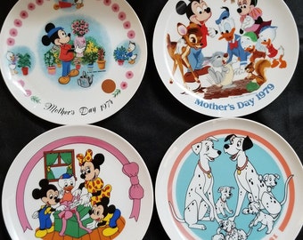ヴィンテージディズニープレート　希少！ Collection of Vintage Disney Limited Edition Collectors Plates - Etsy