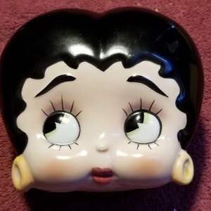 Vintage Betty Boop Trinket Box/Coin Bank and Music Box
