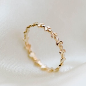 14K Yellow Gold Ring For Women  Leaf Wedding Band Engagement Ring For Laurel Stacking Simple Gift for Her Unique Women Ring For Women