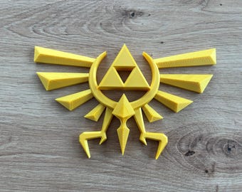 Hyrule Triforce Wingcrest - Wall decoration in the style of "The Legend of Zelda" / Wall Décor in The Legend of Zelda Style