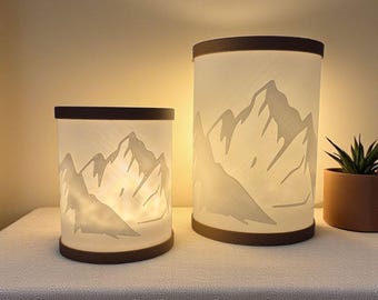 Tischlaterne mit Bergmotiv | Laterne mit Bergpanorama | Tischdeko, Tischlampe, Lampion | Größe wählbar