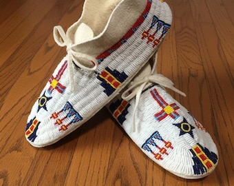 Handmade Beaded Moccasins – Native Style Powwow Wedding Shoes ZMC610
