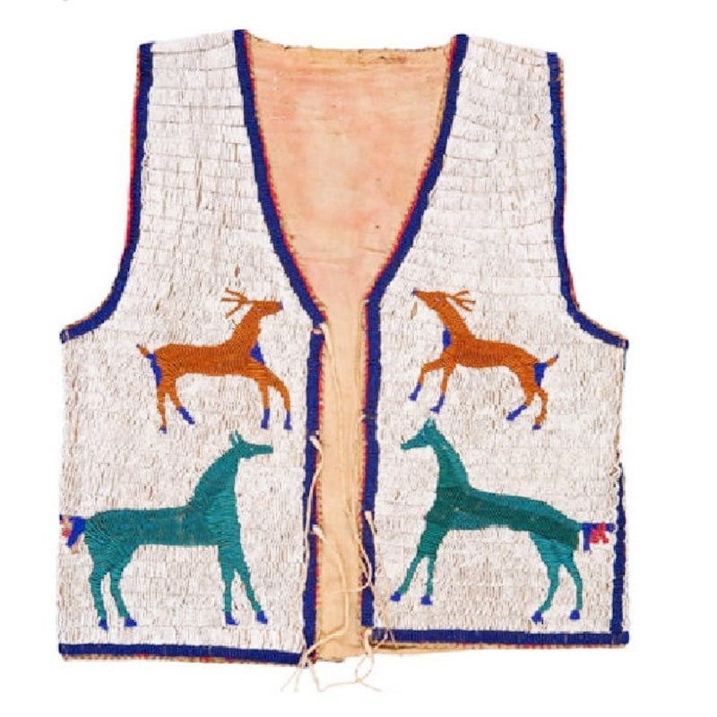 Gilet Pow-wow Style Sioux Perlé En Cuir