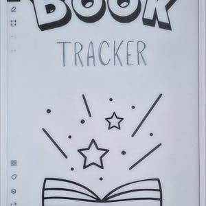 Op de afbeelding: Een wit digitaal notitieboekje met een zwart-witte tekening van een boek met sterren en de tekst "BOOK TRACKER" bovenaan.