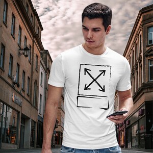 T-shirt Cross Black Off Arrows quadrata bianca rettangolare