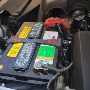 Toyota Tacoma Battery Tie Down: Custom 3D Printed Clamp (2005-2024 Gen 2/3)