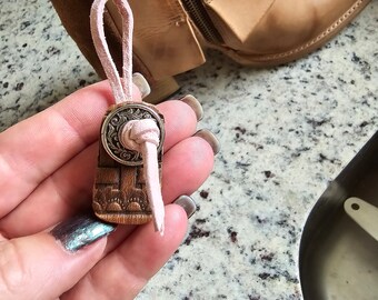 Decorative Zipper Pulls