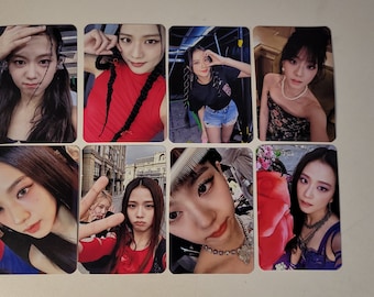 Jisoo photocards