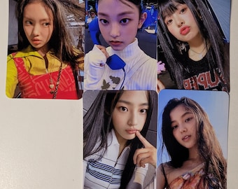 New Jeans photocards