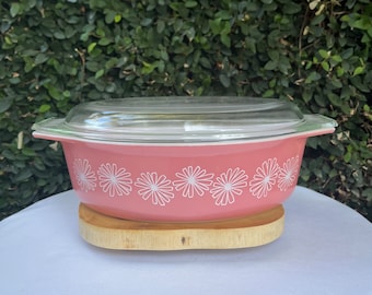 Pyrex Pink Daisy Oval Casserole 045