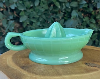 Jadeite Juicer Reamer