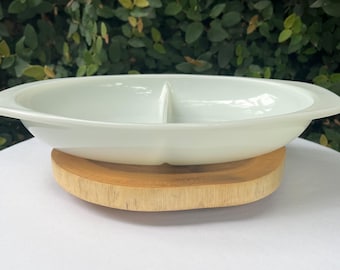 Pyrex Divided Dish in White