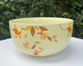 Hall’s Superior Autumn Leaf Bowl
