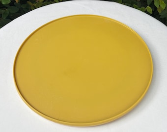 Rubbermaid Lazy Susan Turntable Organizer Carousel in Yellow Gold