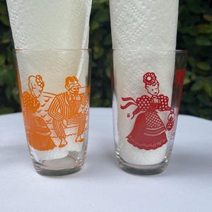 Kraft Swanky Swigs Juice Glasses Bustling Betty, Set of 6