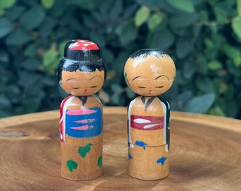 Koekeshi Bobblehead Nesting Dolls, Family of Four