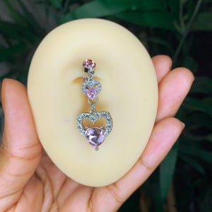 Piercing para el ombligo con forma de corazón rosa brillante, piercing falso para el ombligo, anillo con clip, joyería de acero inoxidable con cierre, anillo falso de circonita resistente al deslustre.