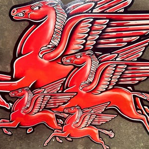Mobil　ペガサス　旗 Vintage Metal Sign 12x8 Pegasus Mobil Flying Red Horse Wings