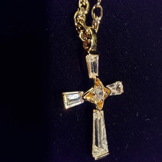 Pendant necklace has cross that is gold tone with… - image 3