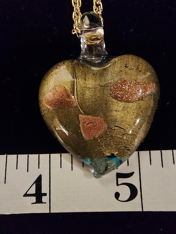 Art glass heart shaped pendant has glittery coppe… - image 2