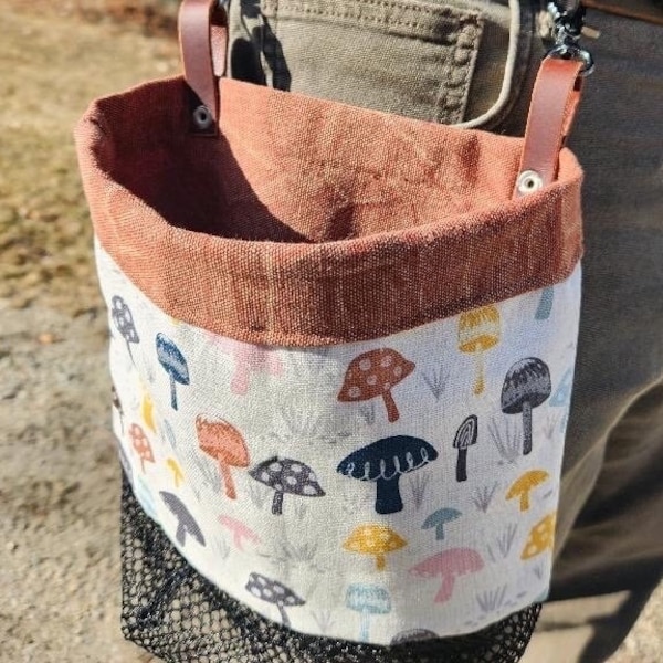 Belt loop bag for Foraging | Canvas and Mesh hip bag for morel mushrooms | Kids mini mush bag | Two buckle bag for gathering | Made in USA