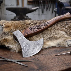 Handmade Damascus Axe, Engraved Wooden Handle, Viking Camping Axe, Hatchet personalized Christmas gift axe