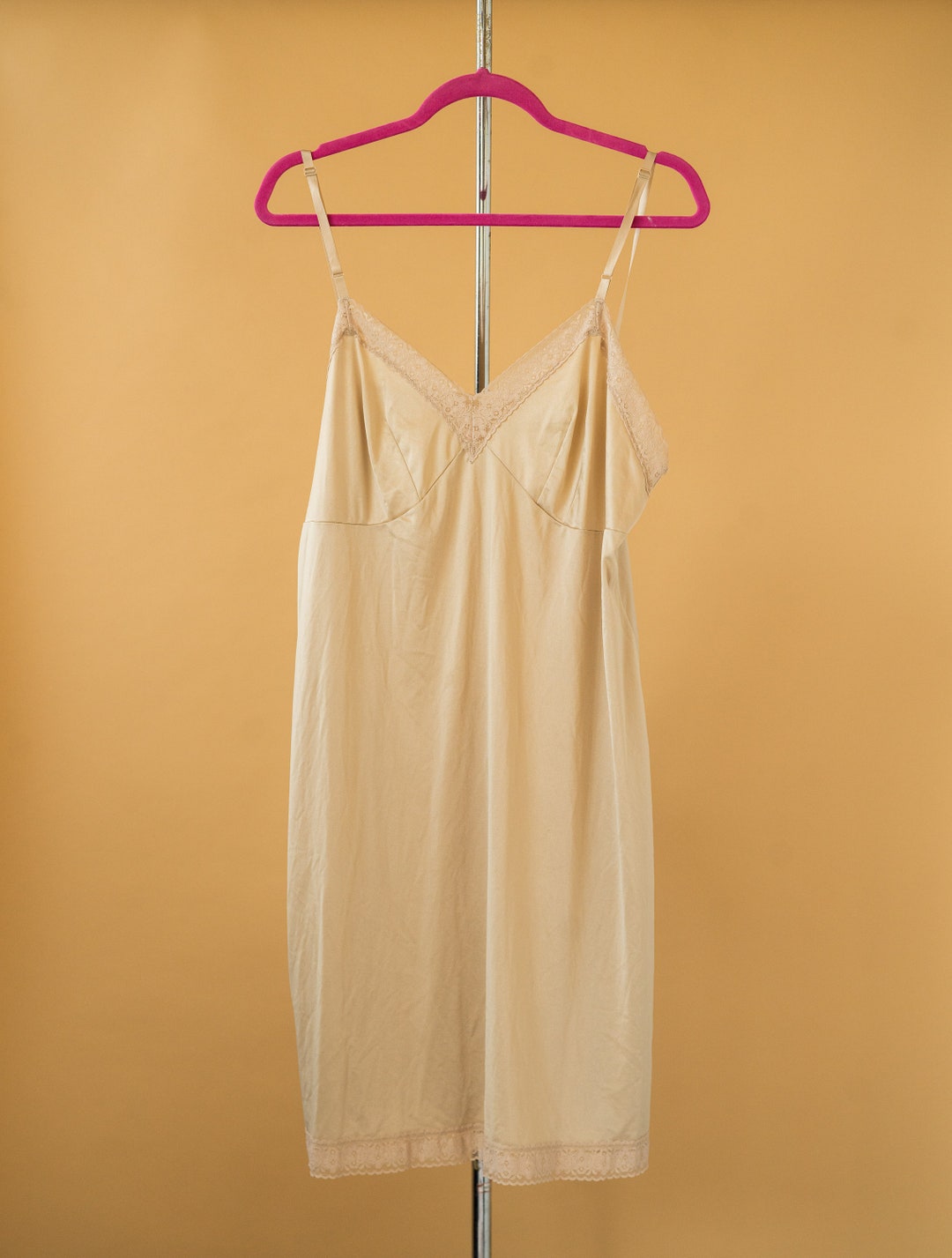 Vintage Beige Slip With Lace Detail Vanity Fair L/XL - Etsy