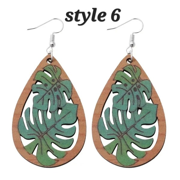 Exotic Tropical Houseplant ear rings, exotic leaf earrings, plant earrings, Jewelry, green ear rings. dangle earrings
