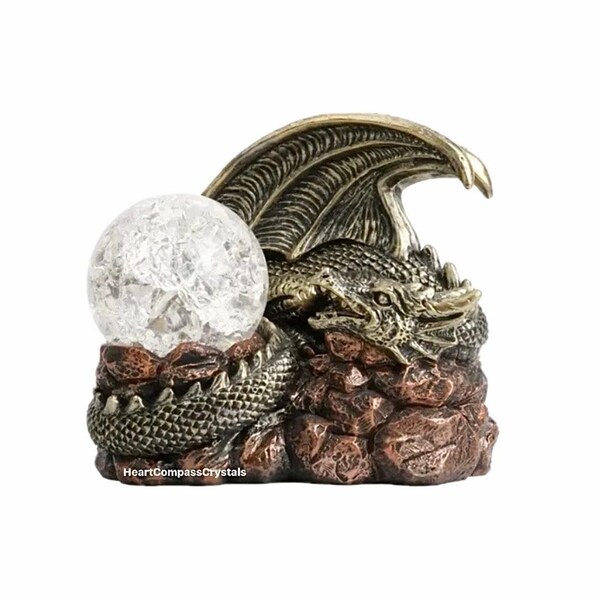 樹脂製ドラゴンクリスタルスフィアスタンド：ガラス球付きホームデコレーションフィギュア