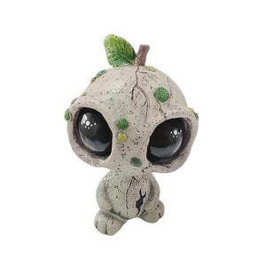 Adorable Alien Resin Fugurine | Grey Alien Tree Figurine Statue Statuette | UFO Lover Home Garden Decor | Plant Pot Decoration