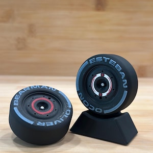 Haas F1 Team - Formule 1 gedetailleerde draaiende magneetband - cadeau voor racefans