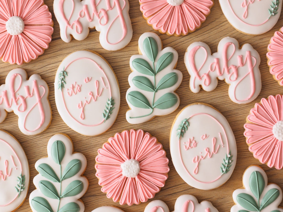 Baby Shower Cookies Baby Girl Shower Cookies in Cute Floral Daisy Theme
