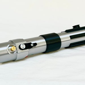 Anakin Skywalker AOTC &quot;Attack Of The Clones&quot; Episode 2 Lightsaber