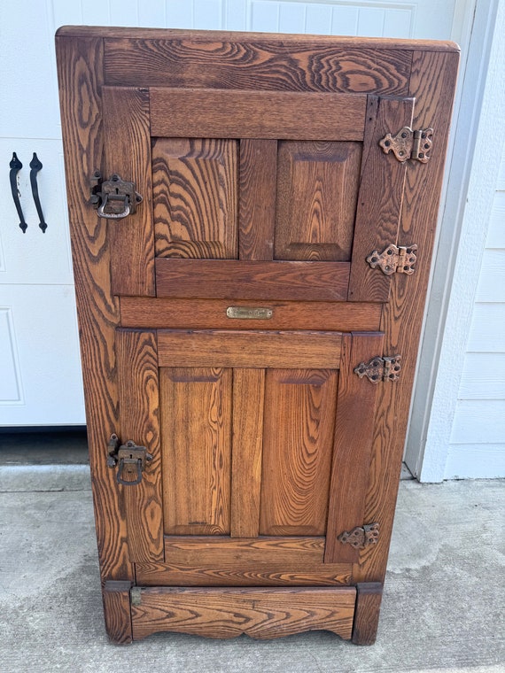 Rare Antique C.1900 Oak & Brass 2 Door Ice Box Refrigerator