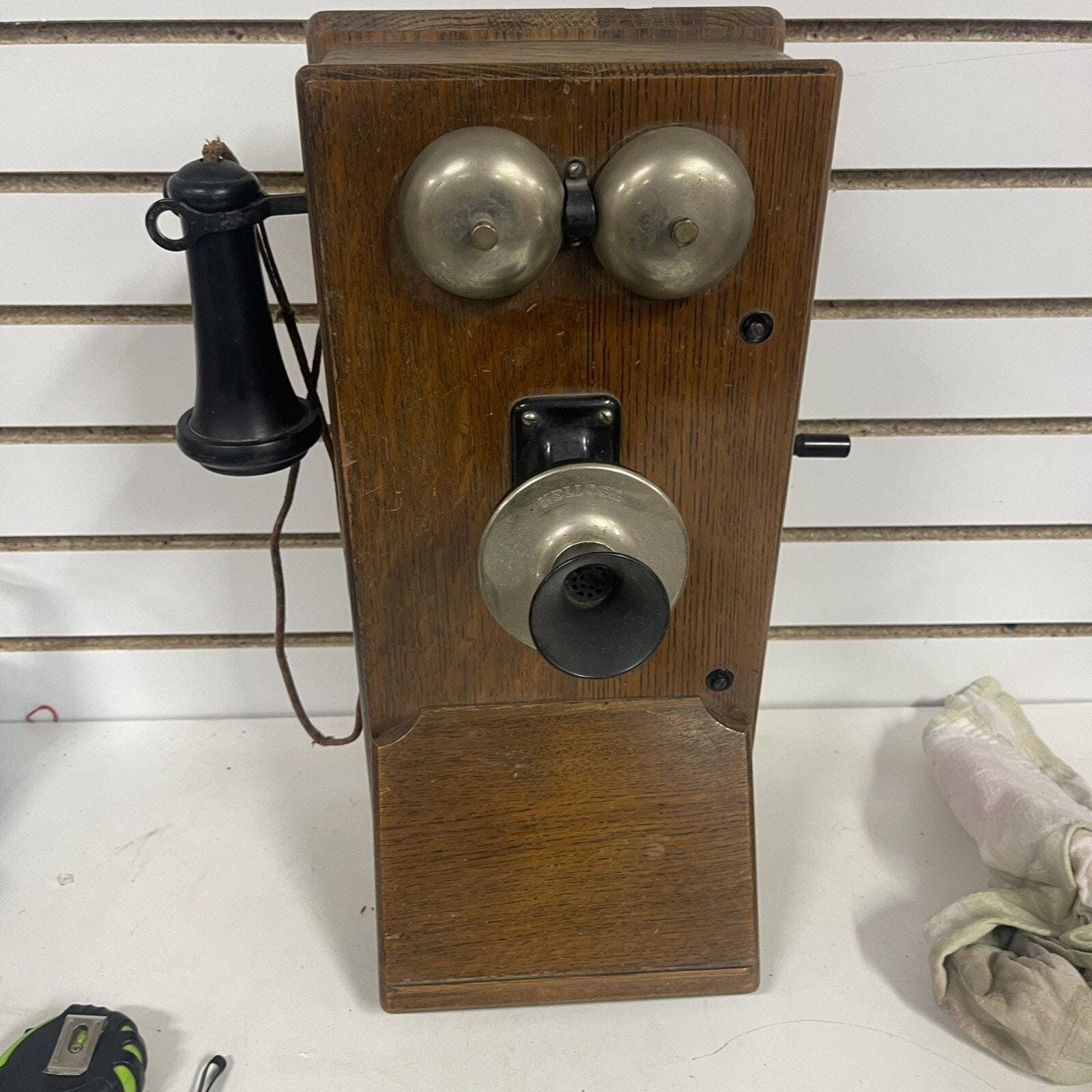 希少品 アンティーク電話 金属製 ハンドセット付き 希少品 アンティーク電話 金属製 ハンドセット付き