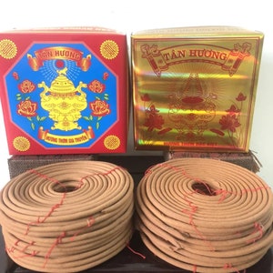 High-quality 1st class Aromatic Agarwood Agarwood Incense Incense 10 sticks/box of Traditional Craft Village