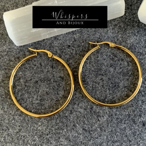 40mm Golden Hoops | 18k Gold Plating | Hypoallergenic Stainless Steel | Nickel Free | Modern Boho Minimalist | Thickness 2mm | Medium Hoops