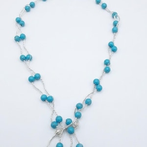 Długi naszyjnik z turkusowym lariatem, naszyjnik boho z niebieskim kamieniem, uniwersalna biżuteria ze srebrnego sznurka, delikatny naszyjnik z koralików
