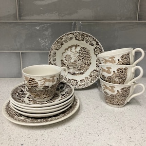 Antique Barratts &quot;Elizabethan&quot; Brown/White Tea Cups, Saucers, Small Plate & Bowl 10-piece set