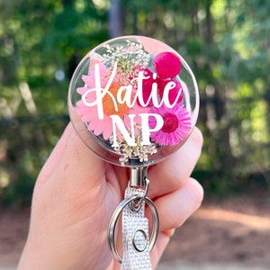 Custom Name NP Badge Reel, NP Graduation Gift, NP Student Personalized Name Real Flower, Np Appreciation, Interchangeable & Retractable