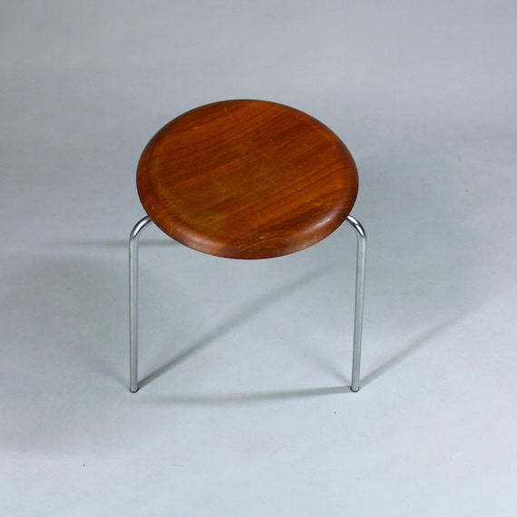 Arne Jacobsen (1902-1971) - Teak Wood - Dot Stool - Model 3170