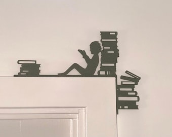 Book Reader Door Corner Accent (Boy) – 3D Printed