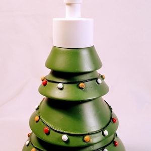 Tree Soap Dispenser Bathroom Decor, Charming Gift for Mom Housewarming, Kitchen Dish Lotion Pump, Sustainable Teacher Gift for Her