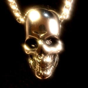 Halloween Skull Necklace for a Glam Goth Look, Perfect Teen Gift for Your Best Friend, Vampire Costume Jewelry, Pendant for Men