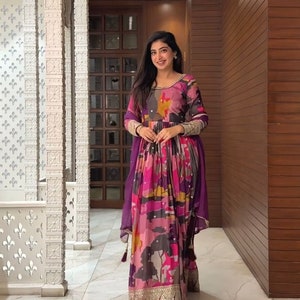 Naira dresses in yrkkh online shopping hotsell