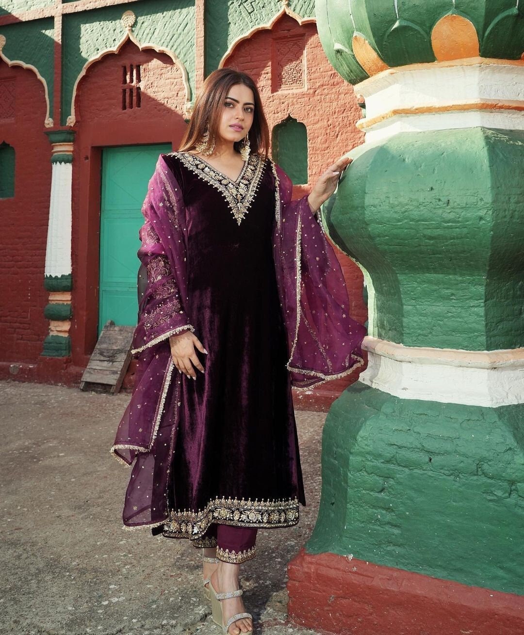 Velvet Dress Design Online In Pakistan | Mannat Clothing – Tagged 